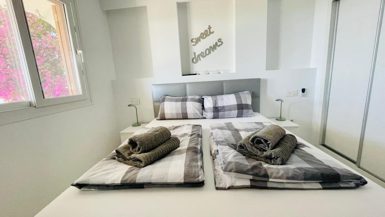 Modern Garden Apartment With A Fantastic Sea View And A Private Garden Ситио-де-Калаонда Экстерьер фото